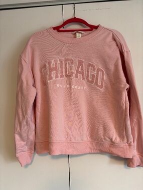 H&M Pink “Chicago Gold Coast” Women’s Sweatshirt – Size M